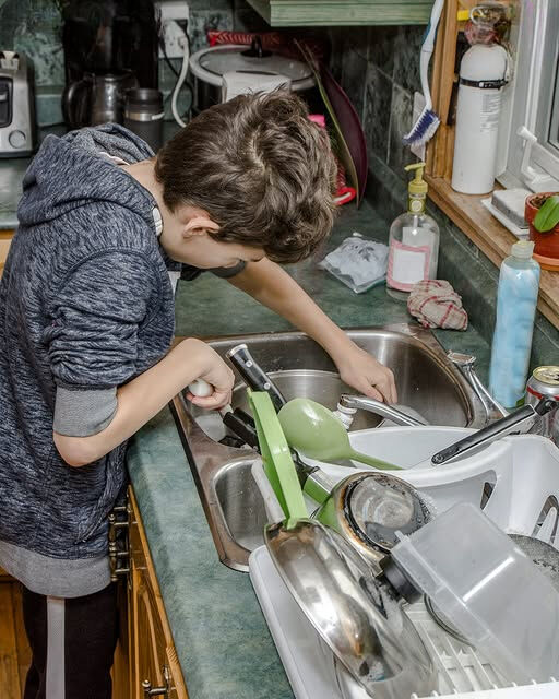I REFUSED TO HELP MY WIFE AROUND THE HOUSE, SO SHE DECIDED TO LEAVE ME ALONE WITH OUR SON FOR THE DAY.
