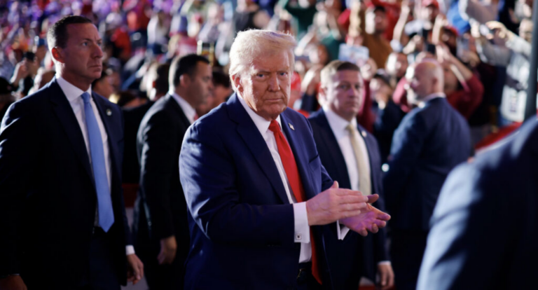 Trump Returns To WHCD After Attempt On His Life